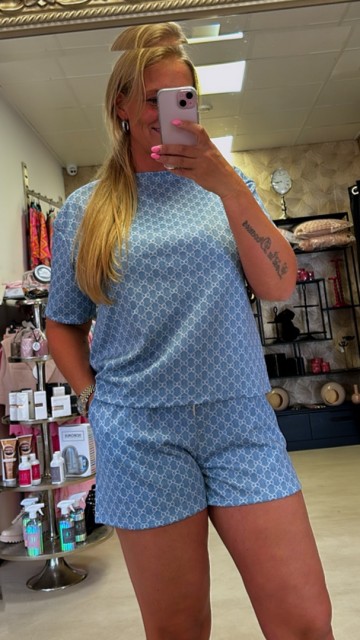 Eeaca977 71ee 4a15 8afe 3f925b69e932